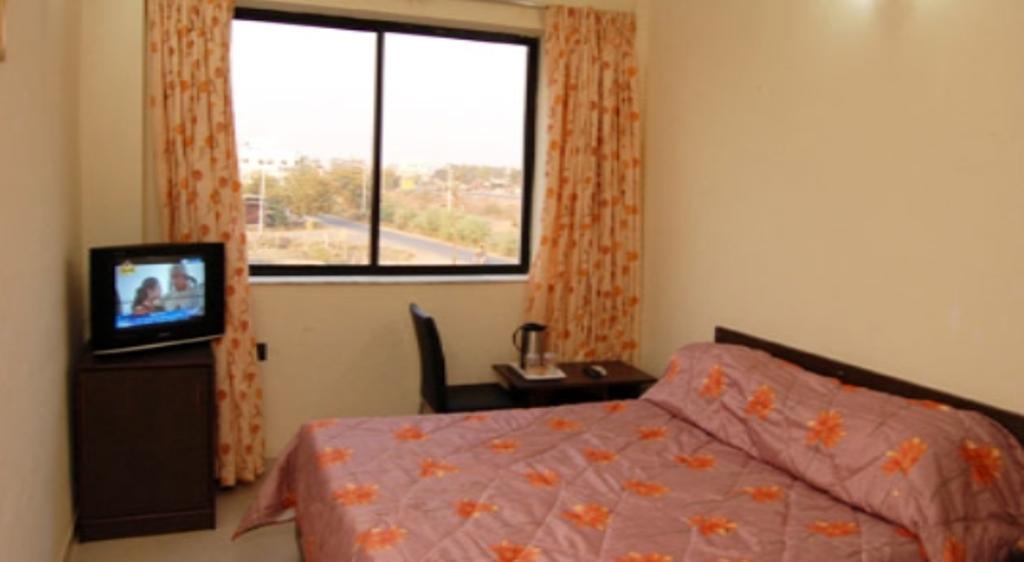 Hotel Royal Regency Bori  Rum bild